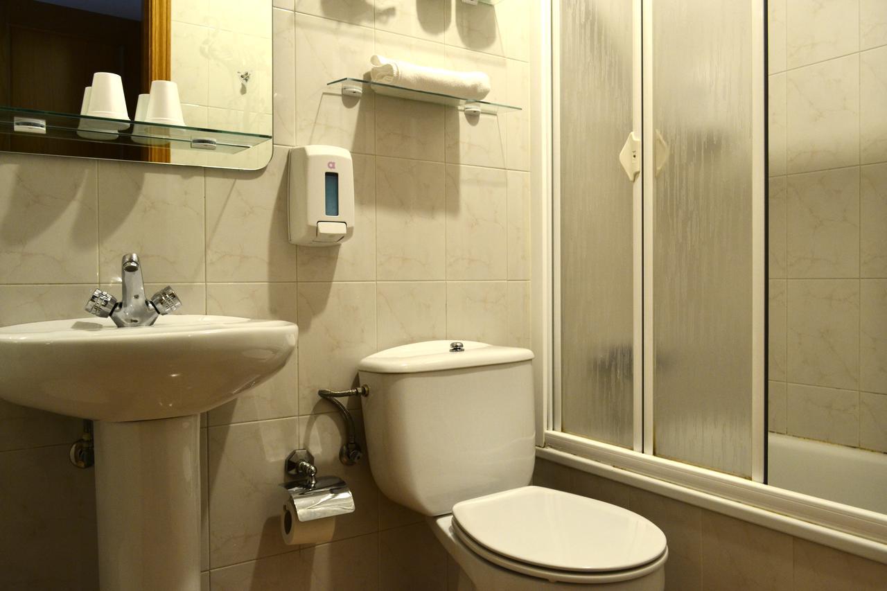 Hostal Lucus Lugo Εξωτερικό φωτογραφία