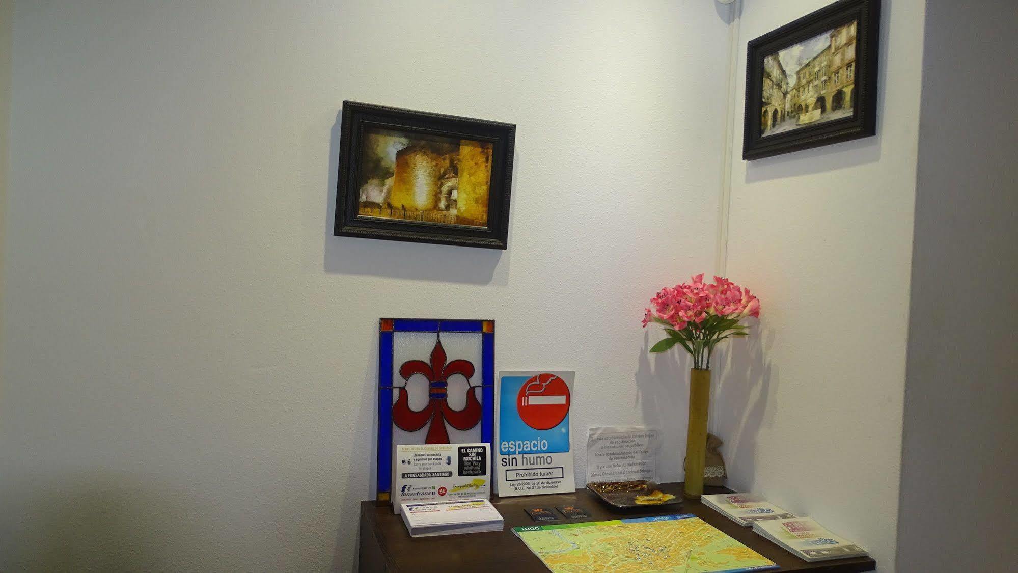 Hostal Lucus Lugo Εξωτερικό φωτογραφία